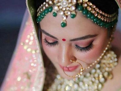 Styling, Beautician, Heena, Attire